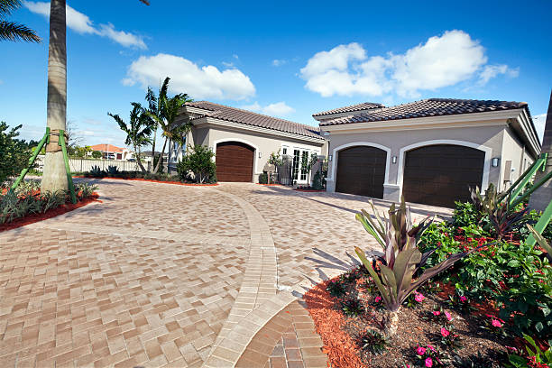 Best Residential Paver Driveway  in Tonka Bay, MN