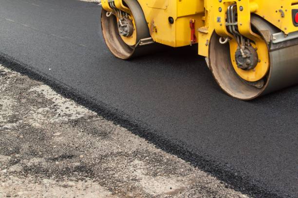 Best Residential Driveway Paver Services  in Tonka Bay, MN